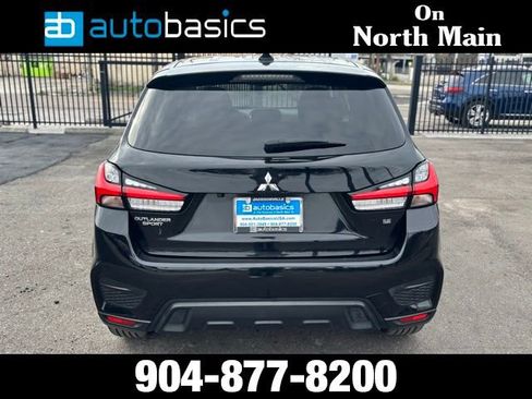 Used 2021 Mitsubishi Outlander Sport SE image 5