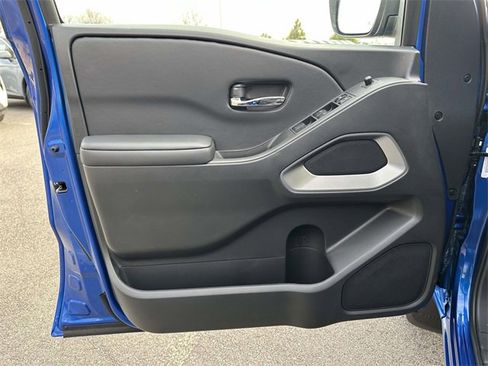 New 2026 Nissan Frontier SV w/ SV Convenience Package image 14