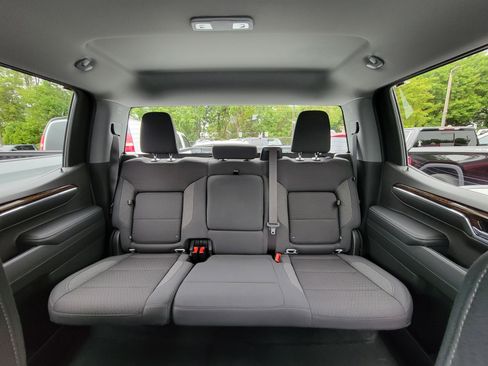 Used 2023 GMC Sierra 1500 Elevation image 16