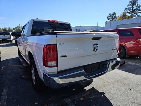 Used 2018 RAM 1500 Classic SLT image 10