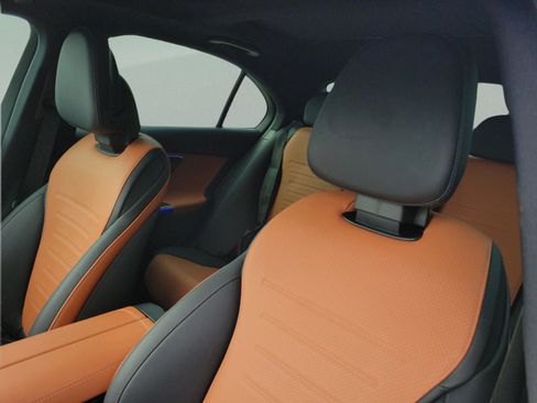 Certified 2023 Mercedes-Benz C 300 Sedan image 23