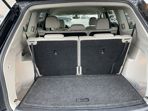 Used 2022 Volkswagen Atlas SE image 32