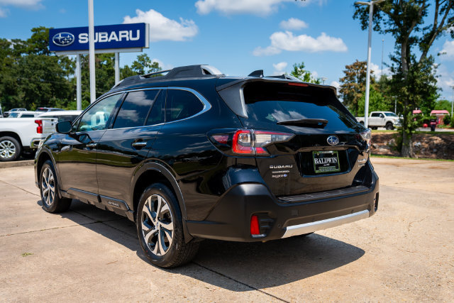 Used 2020 Subaru Outback Touring w/ Popular Package #2 AWD/4WD image 4