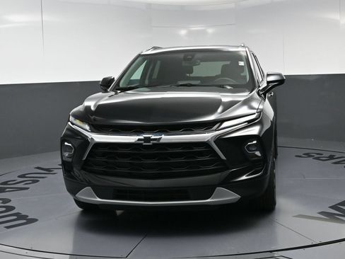 Used 2024 Chevrolet Blazer LT w/ Convenience Package FWD image 5