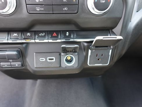 Used 2024 GMC Sierra 1500 Pro w/ Graphite Edition AWD/4WD image 41