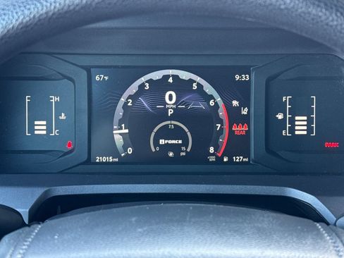 Certified 2024 Toyota Tacoma SR5 AWD/4WD image 23