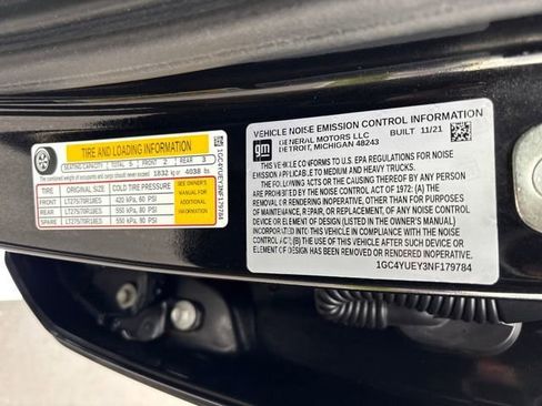 Certified 2022 Chevrolet Silverado 3500 LTZ w/ LTZ Plus Package image 31