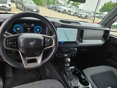 Used 2025 Ford Bronco Big Bend AWD/4WD image 15