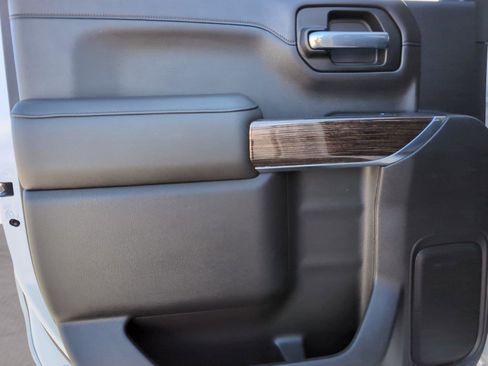 Used 2021 GMC Sierra 1500 Elevation image 30