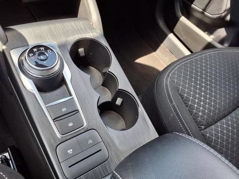 Certified 2023 Ford Escape Active AWD/4WD image 24