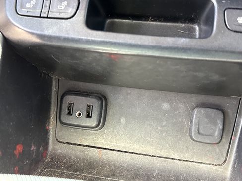 Used 2019 Chevrolet Colorado Z71 image 15