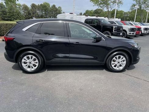 Certified 2023 Ford Escape Active w/ Cold Weather Package FWD image 33