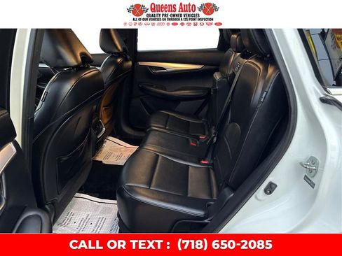 Used 2021 INFINITI QX50 Luxe w/ Appearance Package image 11
