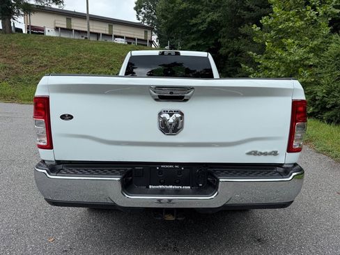 Used 2024 RAM 3500 Tradesman w/ Chrome Appearance Group image 7