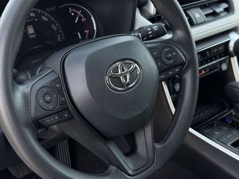 Used 2024 Toyota RAV4 XLE image 17