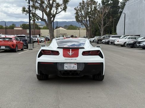 Used 2017 Chevrolet Corvette Stingray Coupe w/ 1LT RWD image 7