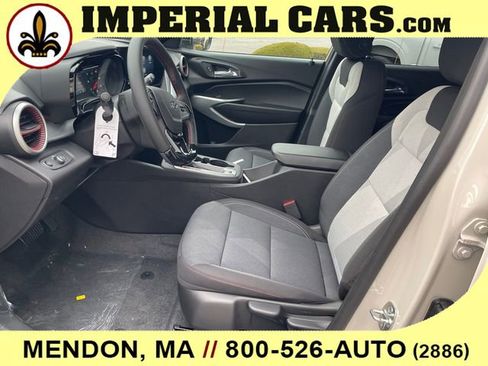 New 2026 Chevrolet Trax RS w/ Sunroof Package image 35