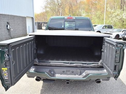 New 2026 RAM 1500 Laramie AWD/4WD image 33