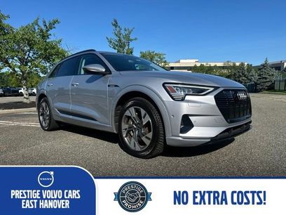 Used 2022 Audi e-tron Premium w/ Convenience Plus Package