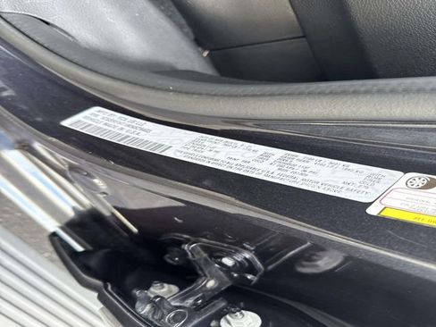 Used 2021 RAM 1500 Limited image 22