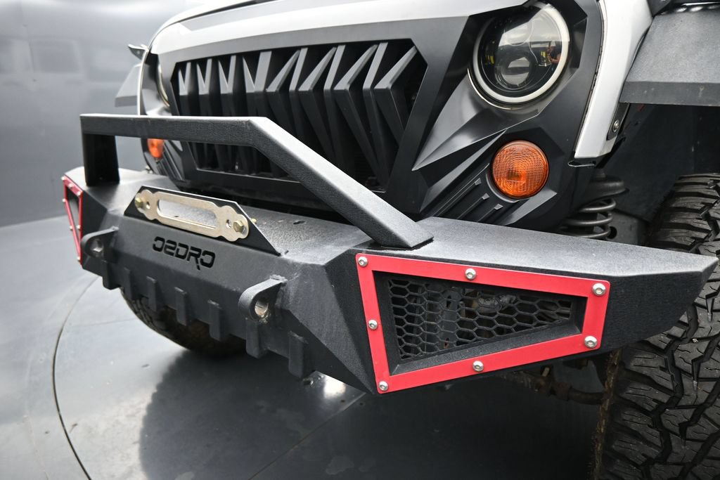 Used 2012 Jeep Wrangler Unlimited Rubicon AWD/4WD image 27