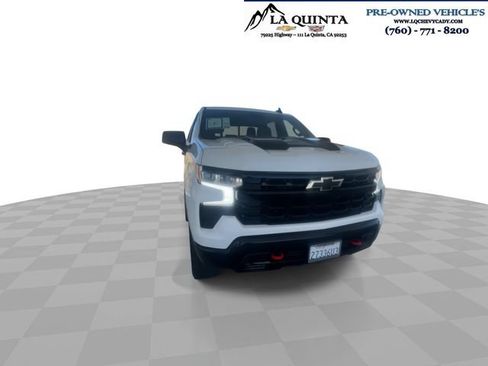Used 2023 Chevrolet Silverado 1500 LT Trail Boss w/ Convenience Package II AWD/4WD image 3