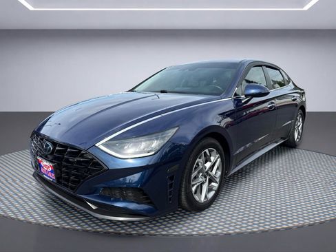 Used 2020 Hyundai Sonata SEL w/ Convenience Package FWD image 2