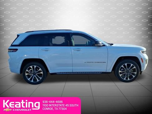 Used 2023 Jeep Grand Cherokee Overland w/ Adv Protech Group III AWD/4WD image 4