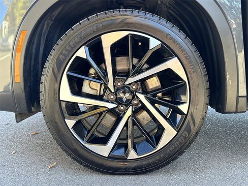 Used 2024 Mitsubishi Outlander SE image 14