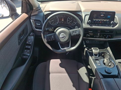 Used 2023 Nissan Rogue S AWD/4WD image 21