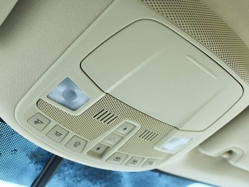 Used 2016 Ford Edge SEL w/ Equipment Group 201A image 28