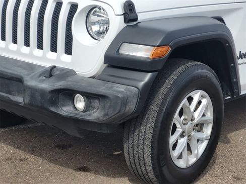 Used 2023 Jeep Wrangler Sport S image 7