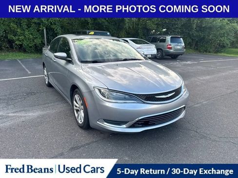 Used 2016 Chrysler 200 Limited w/ Anniversary Edition FWD image 1