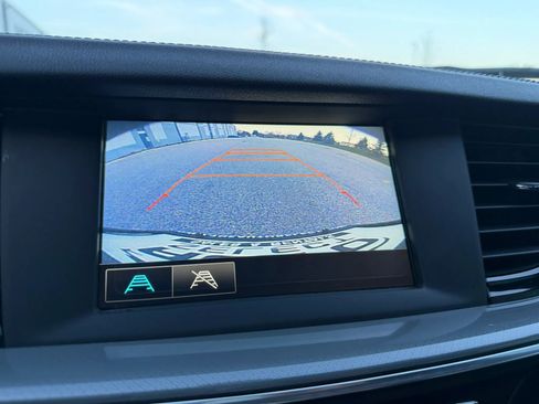Used 2018 Buick Regal Preferred FWD image 28