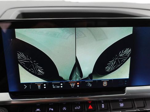 New 2026 Chevrolet Silverado 1500 LTZ w/ LTZ Premium Texas Edition AWD/4WD image 29