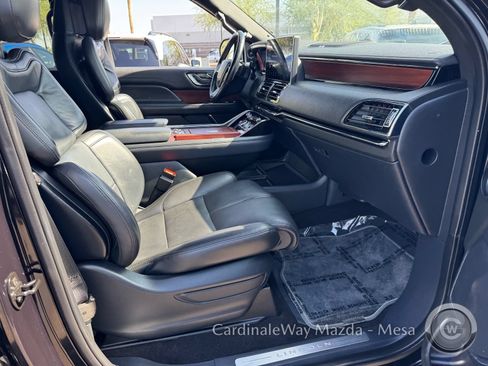 Used 2023 Lincoln Navigator Reserve AWD/4WD image 31