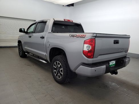 Used 2016 Toyota Tundra SR5 w/ TRD Off Road Package image 5