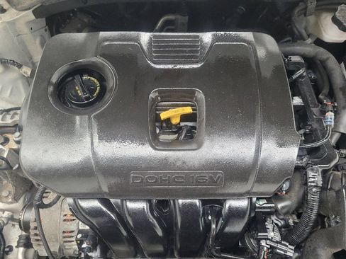 Used 2024 Kia Forte LXS w/ LXS Technology Package FWD image 30