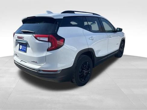 Used 2022 GMC Terrain AT4 w/ Infotainment Package II image 8