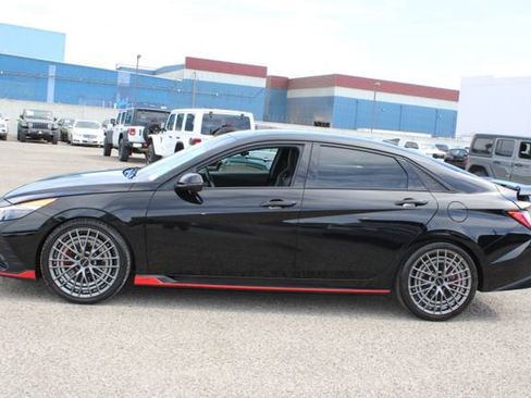 Used 2022 Hyundai Elantra N Base image 7