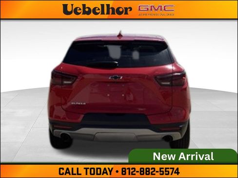Used 2023 Chevrolet Blazer LT FWD image 6