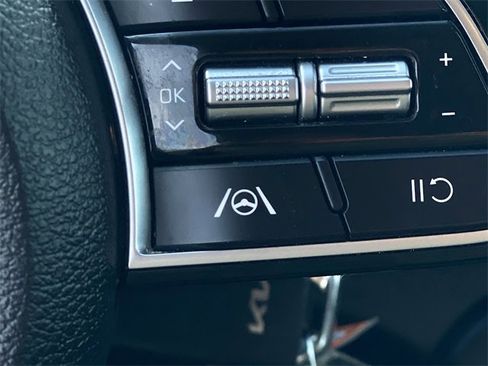 Used 2024 Kia Forte LXS image 19