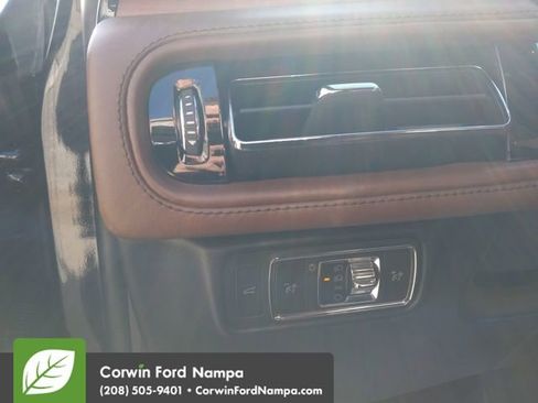 Used 2022 Lincoln Aviator Reserve w/ Equipment Group 201A image 13