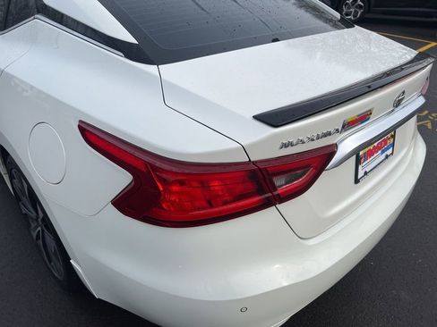 Certified 2018 Nissan Maxima Platinum image 36