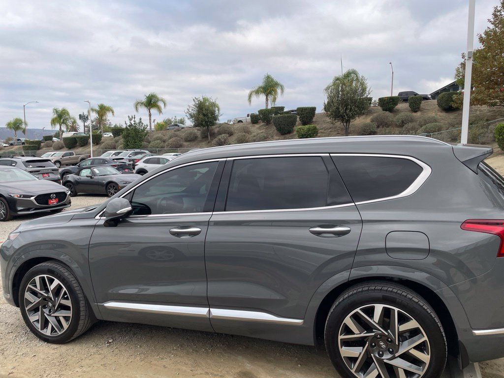 Used 2022 Hyundai Santa Fe Calligraphy FWD image 5