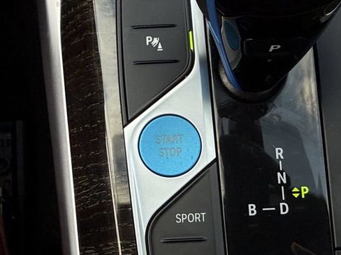 Used 2023 BMW i4 eDrive40 w/ M Sport Package RWD image 20