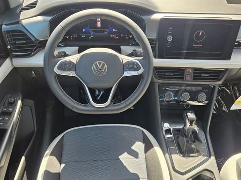 New 2026 Volkswagen Taos S FWD image 15