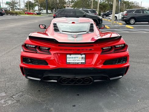 Certified 2023 Chevrolet Corvette Z06 w/ Stealth Interior Trim Package image 7