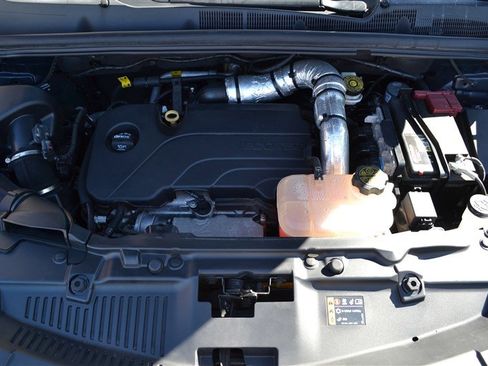 Used 2021 Chevrolet Trax LT image 33