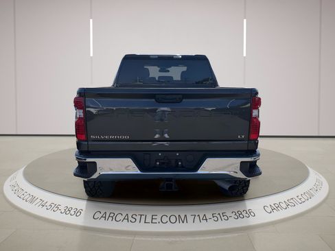 Used 2024 Chevrolet Silverado 2500 LT w/ Texas Edition AWD/4WD image 4